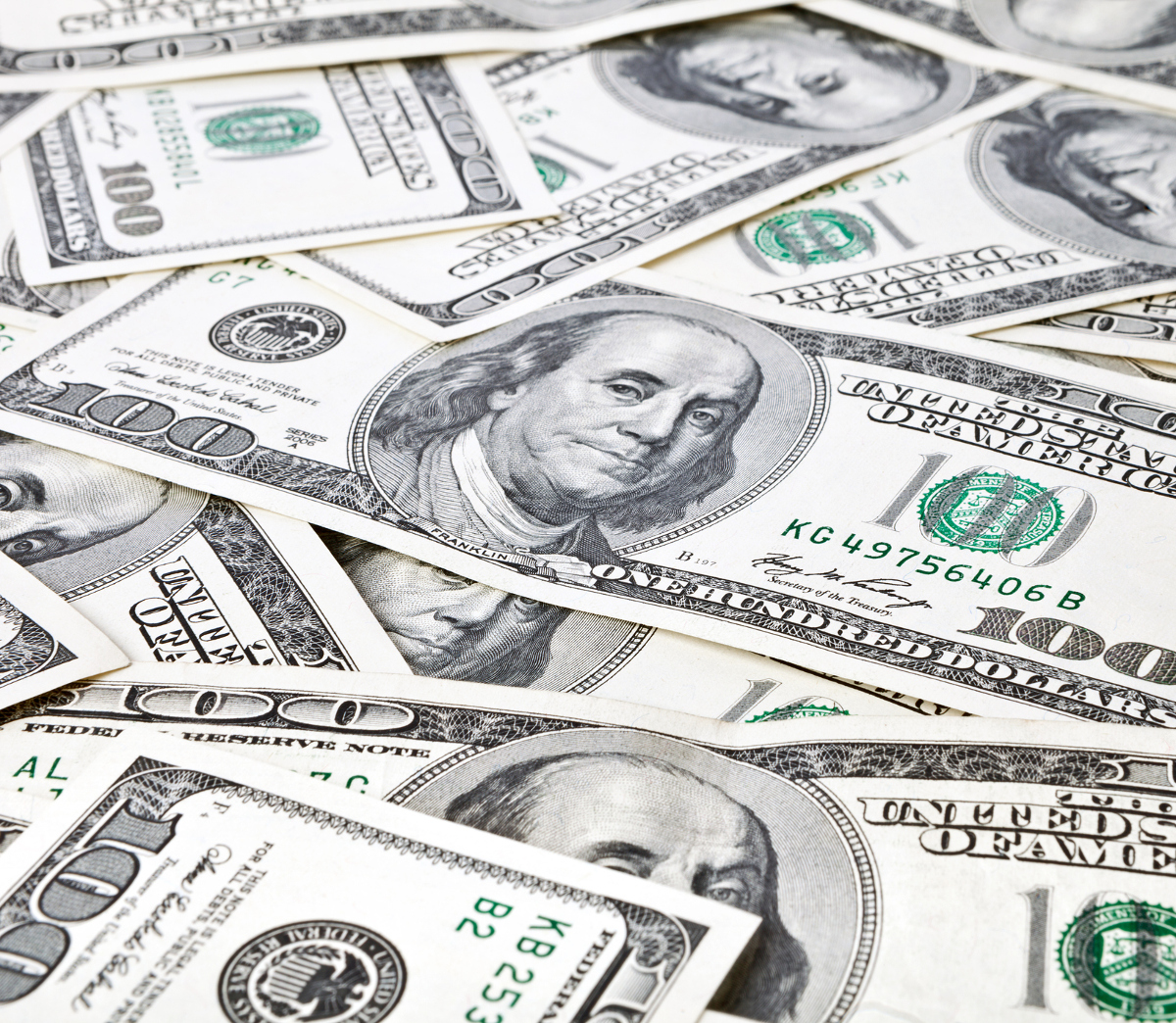The 7 Top Monthly Dividend Stocks for 2017
