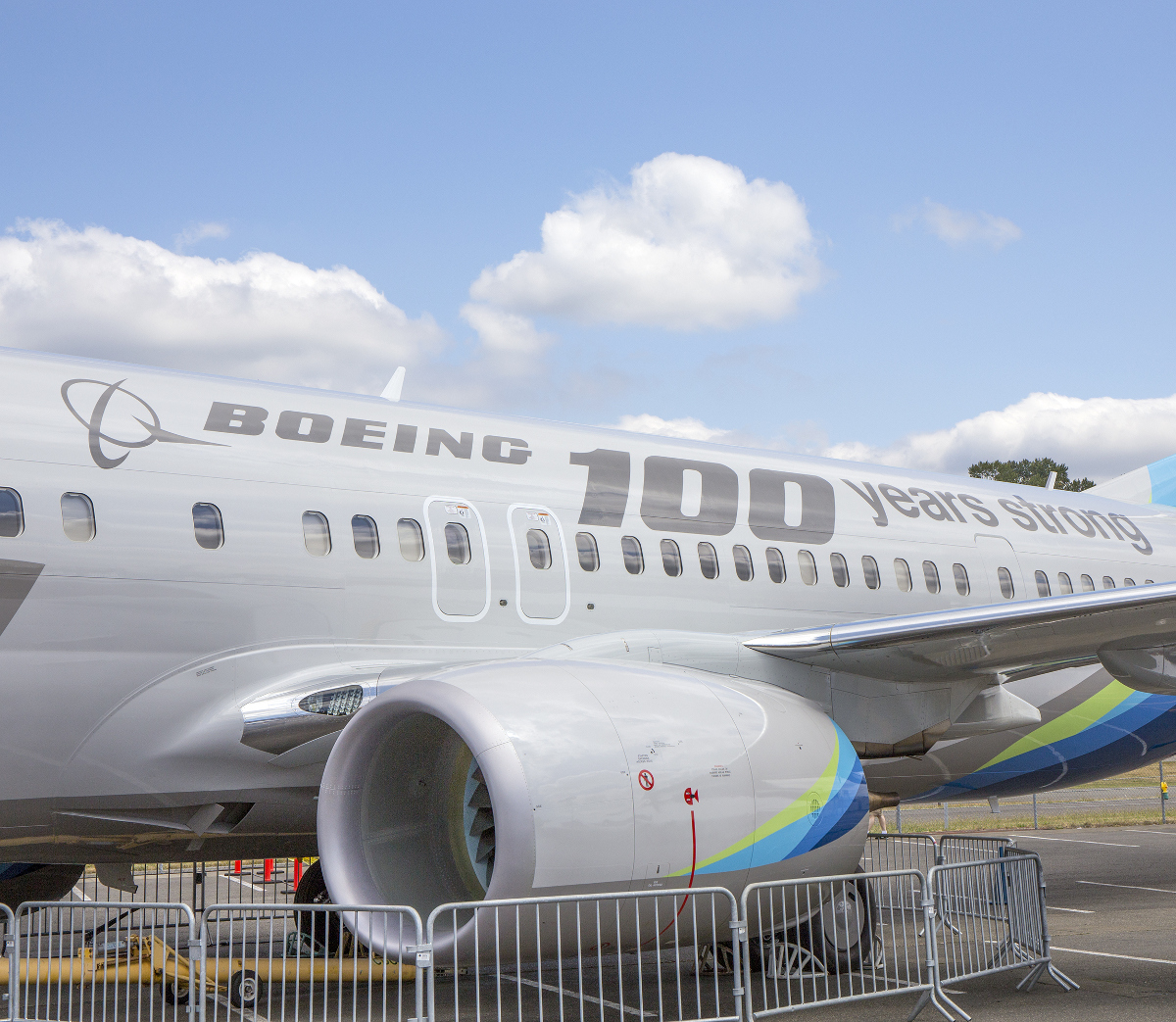 Will Boeing Stock Split in 2017?1200 x 1043