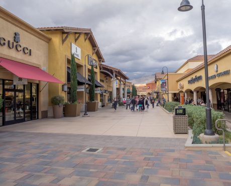 Tanger-Factory-Outlet-Centers-Inc-Stock-6.6-Yielder-worth-a-look