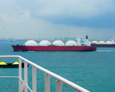 Hoegh LNG Partners LP: This High-Yield Stock Pays a Safe 10.1%