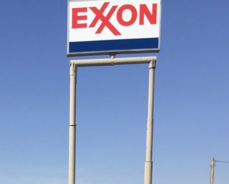 Is Exxon Mobil Corporation's 7% Yield Safe?