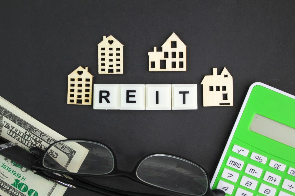 Realty Corp Stock Has Paid Dividends for 634 Straight Months