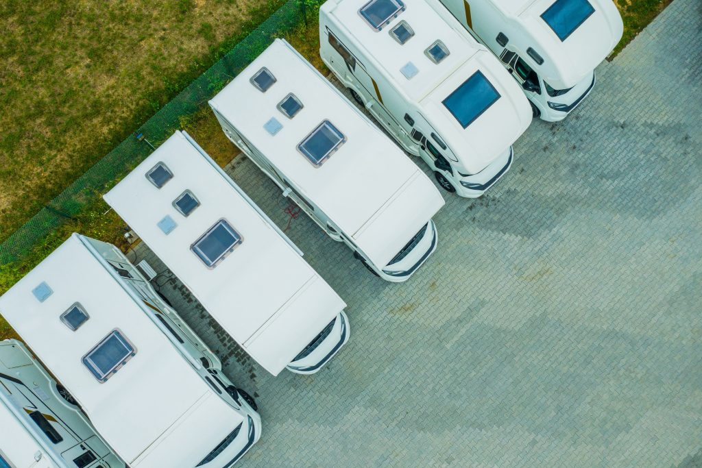 Camping World Stock 11.6Yielder Announces 5 Acquisitions