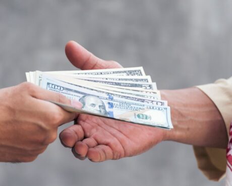 CRCT Stock: Special Dividends Turn Modest Yielder into High-Income Opportunity