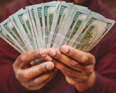 Income Alert: Eagle Point Income Stock Offers Monthly Cash Flow